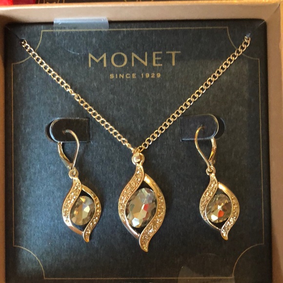 Monet Jewelry - -SOLD_Monet Brown Cryst-Ornament Necklace Earrings